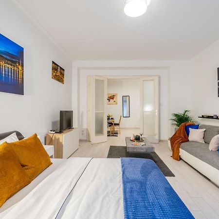 Del Mar Apartment ブダペスト エクステリア 写真