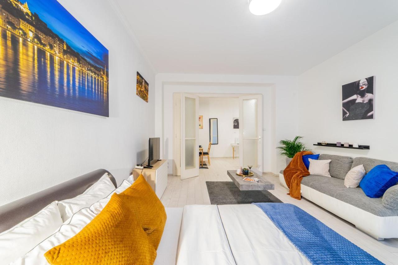 Del Mar Apartment ブダペスト エクステリア 写真
